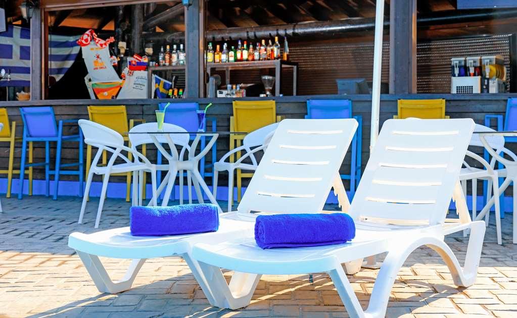 White Olive Marine Aquapark Tigaki
