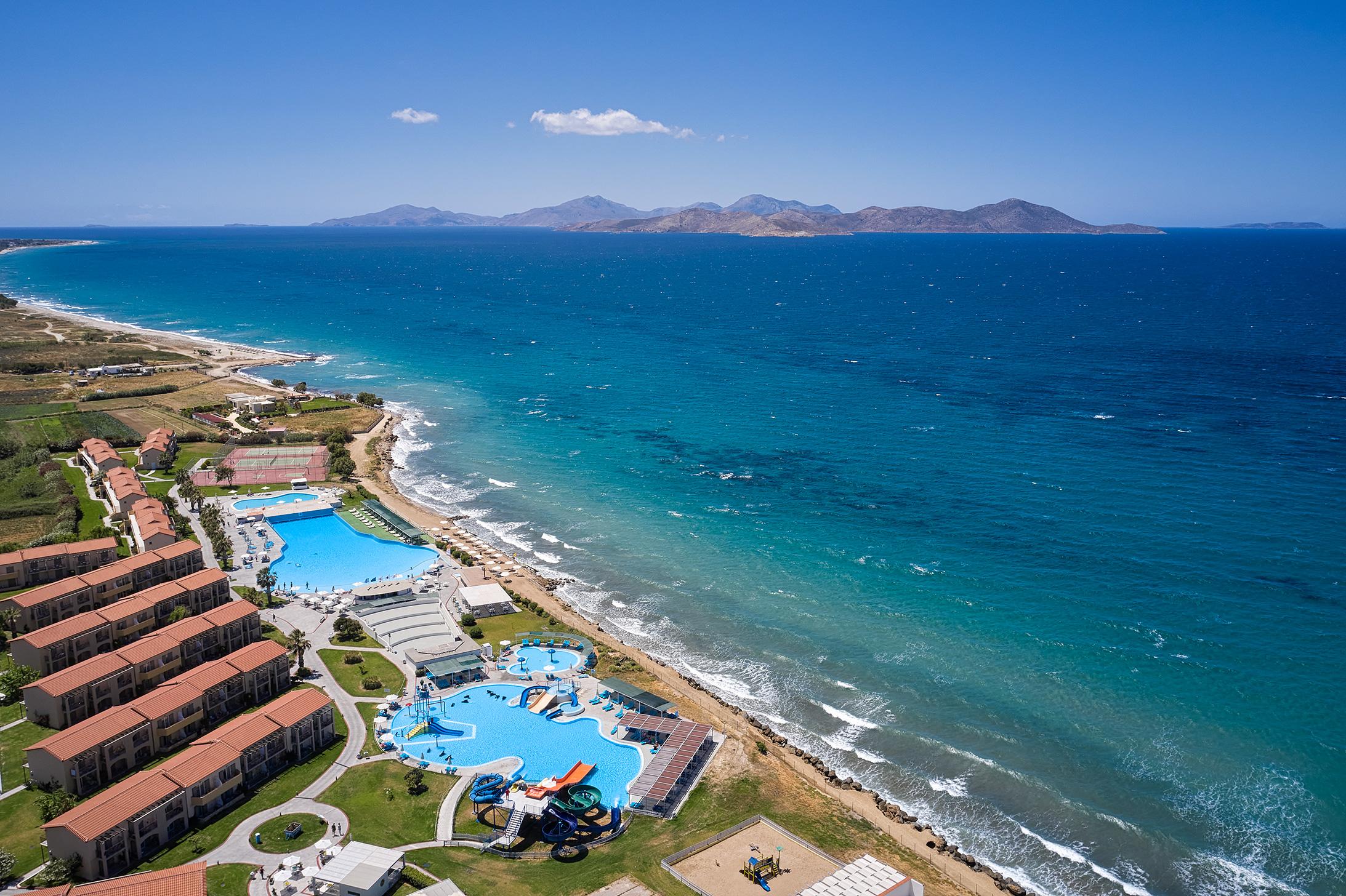 White Olive Marine Aquapark Tigaki