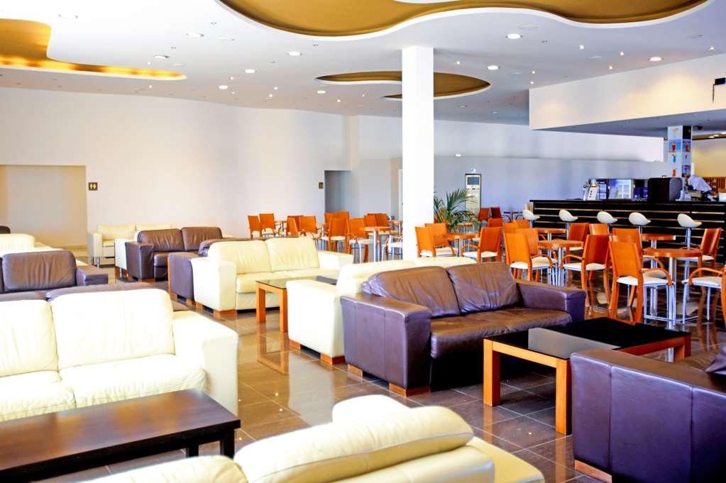 Otel White Olive Marine Aquapark 4*