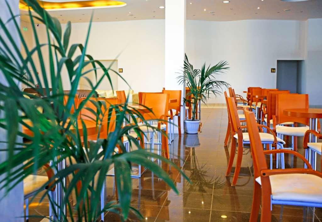 White Olive Marine Aquapark Otel 4*