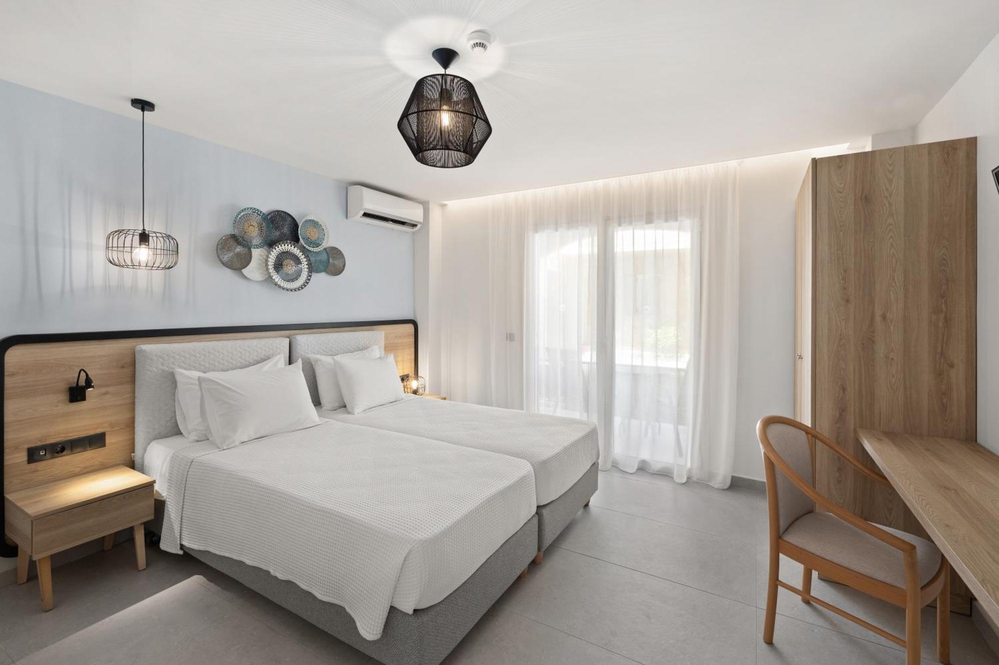 White Olive Marine Aquapark Tigaki