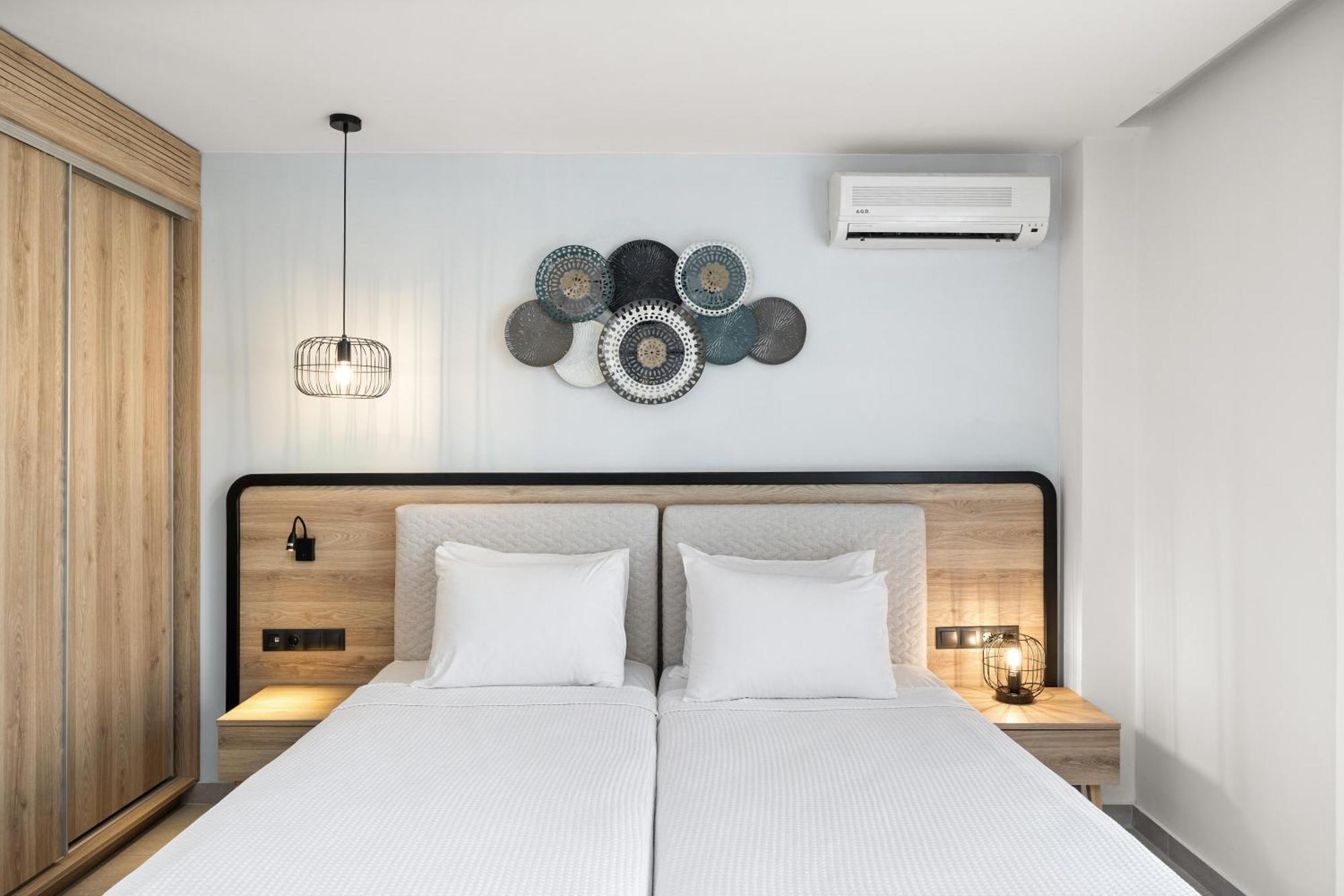 White Olive Marine Aquapark Otel 4*
